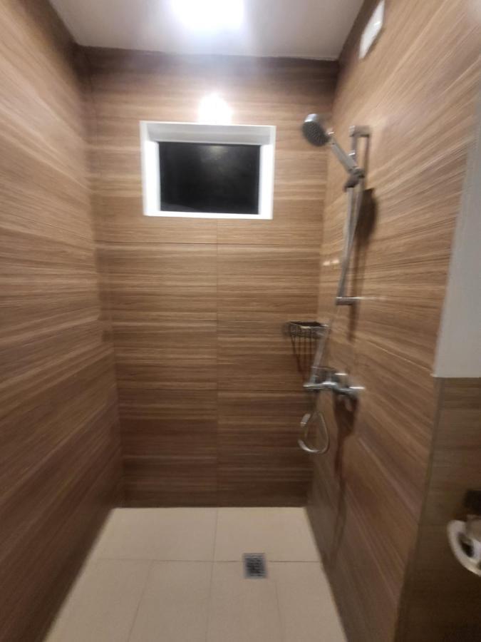 Spacious Minimalist Studio At Matina Enclaves Davao City Extérieur photo